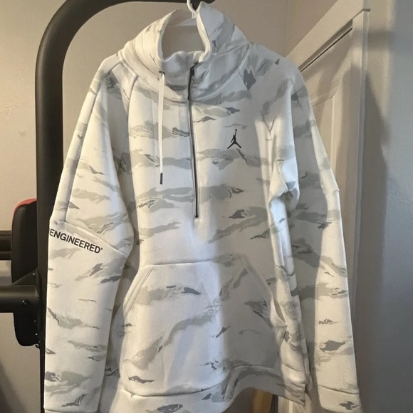 Jordan Engineered Winter Tech Flight Camo suit - Picture 4 of 11